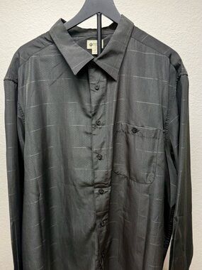 Haggar Black Long-Sleeve Button-Up Shirt with Subtle Stripe